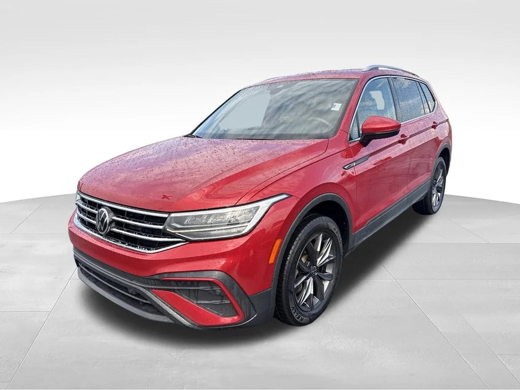 Used 2022 Red Volkswagen 2.0T SE image 8