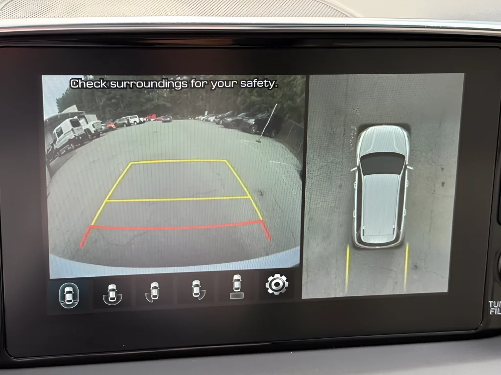 Used 2020 Gray Hyundai Limited image 15