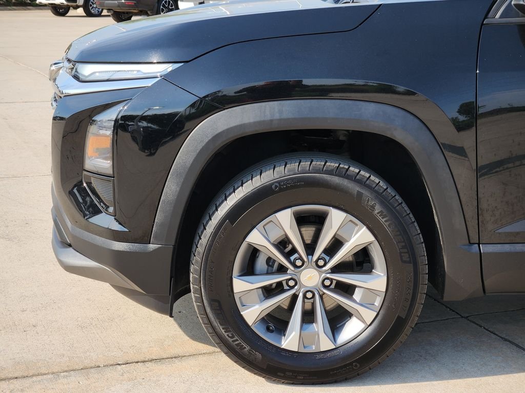 2025 Chevrolet Equinox LT - Photo 8