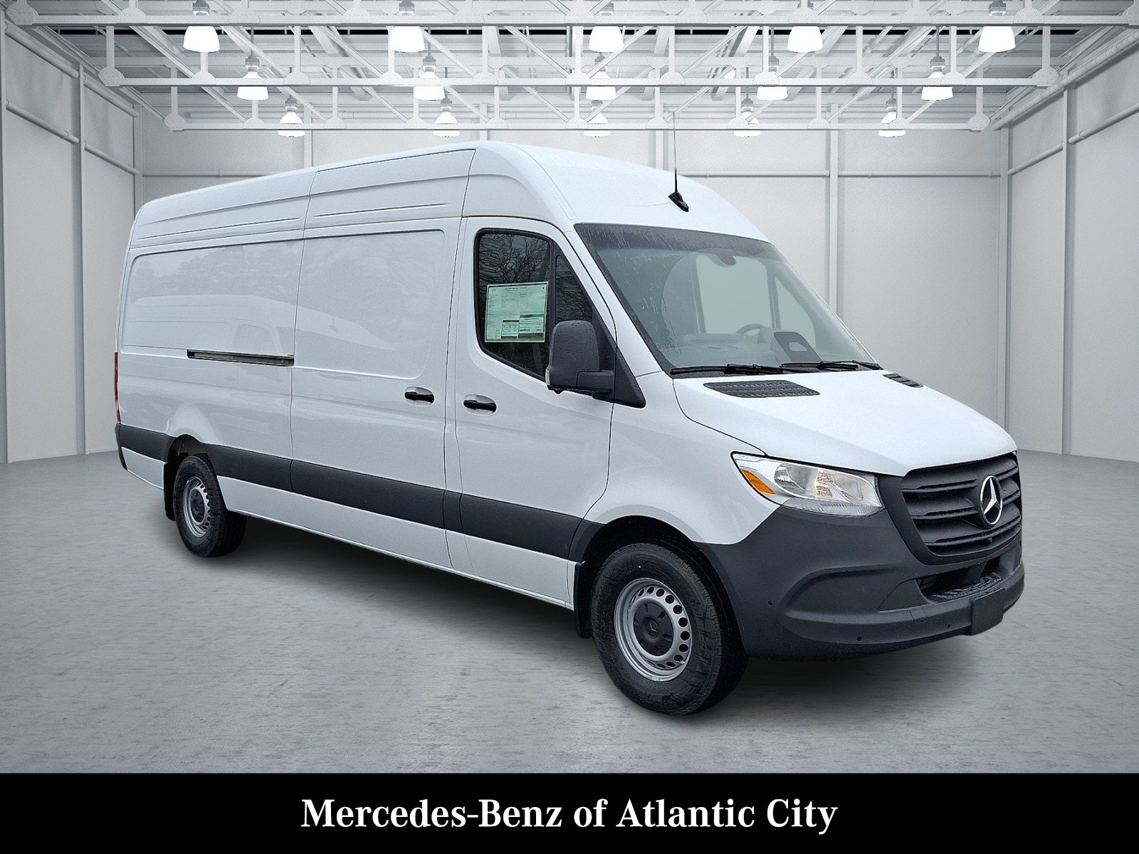 2026 Mercedes-Benz Sprinter 2500 170 WB High Roof's photo