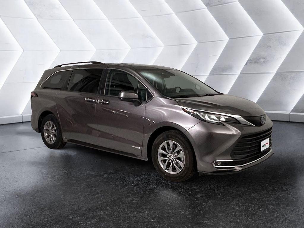 Used 2021 Gray Toyota XLE image 1