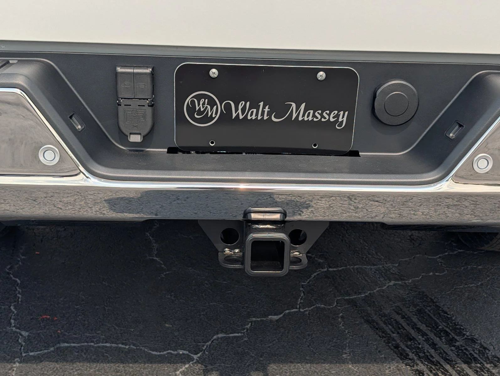 New 2026 Summit White GMC SLT image 36
