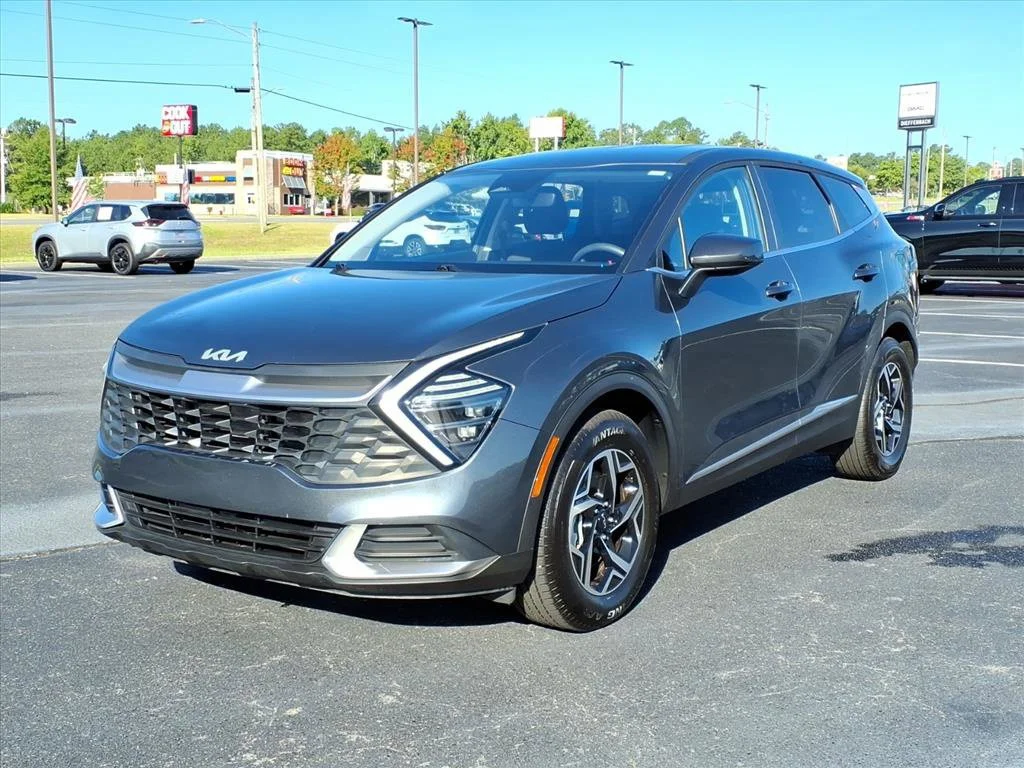 2024 Kia Sportage LX