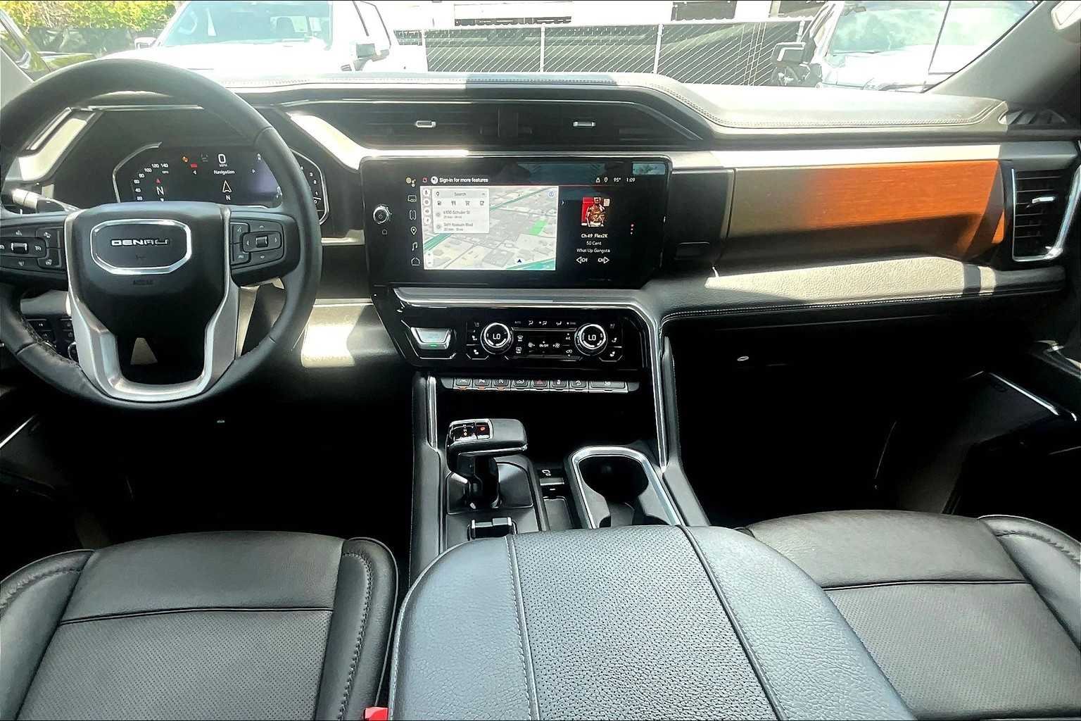 Used 2024 Sterling Metallic GMC Denali image 15