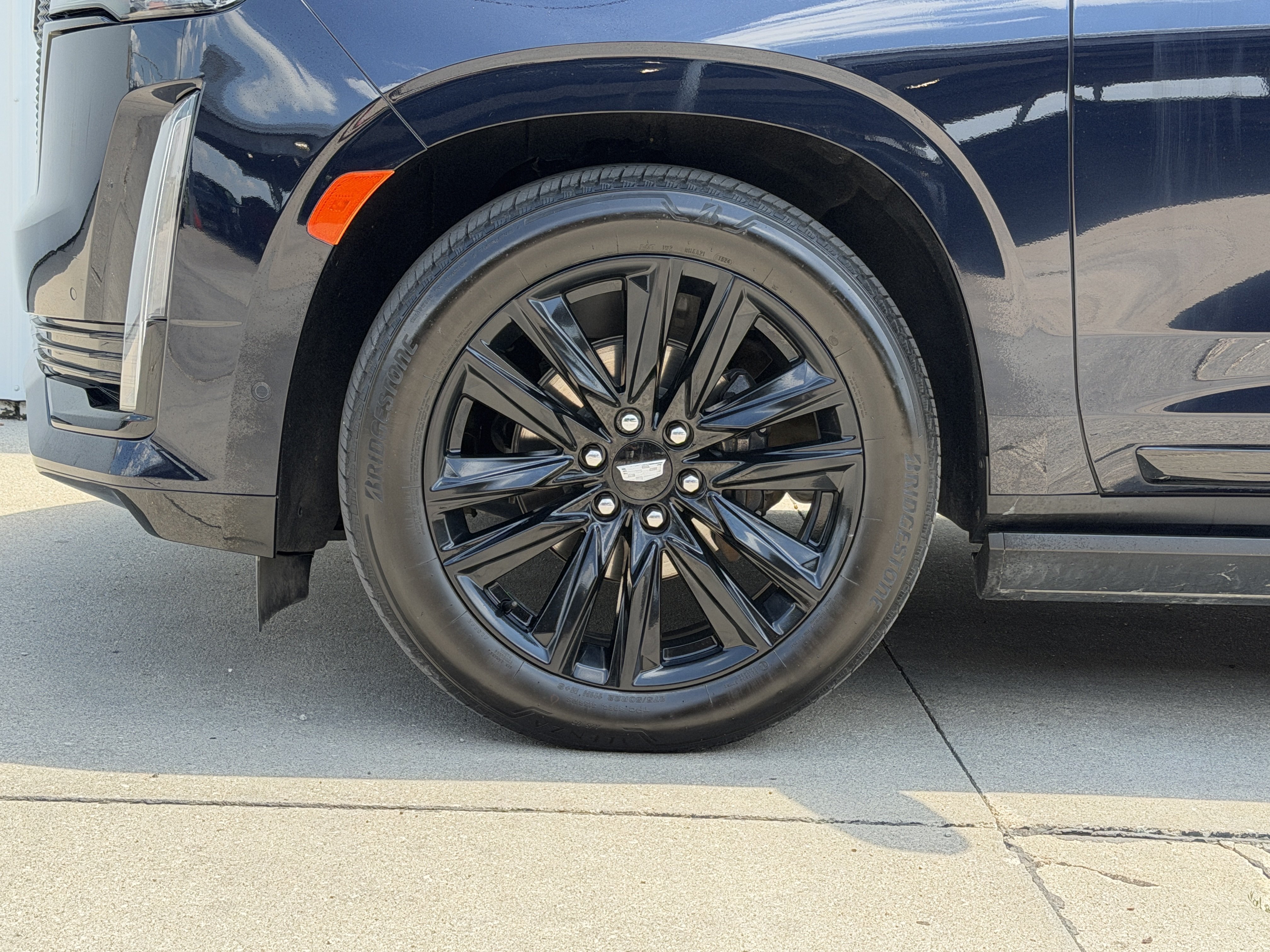 Used 2024 Dark Moon Blue Metallic Cadillac 4WD Sport Platinum image 9