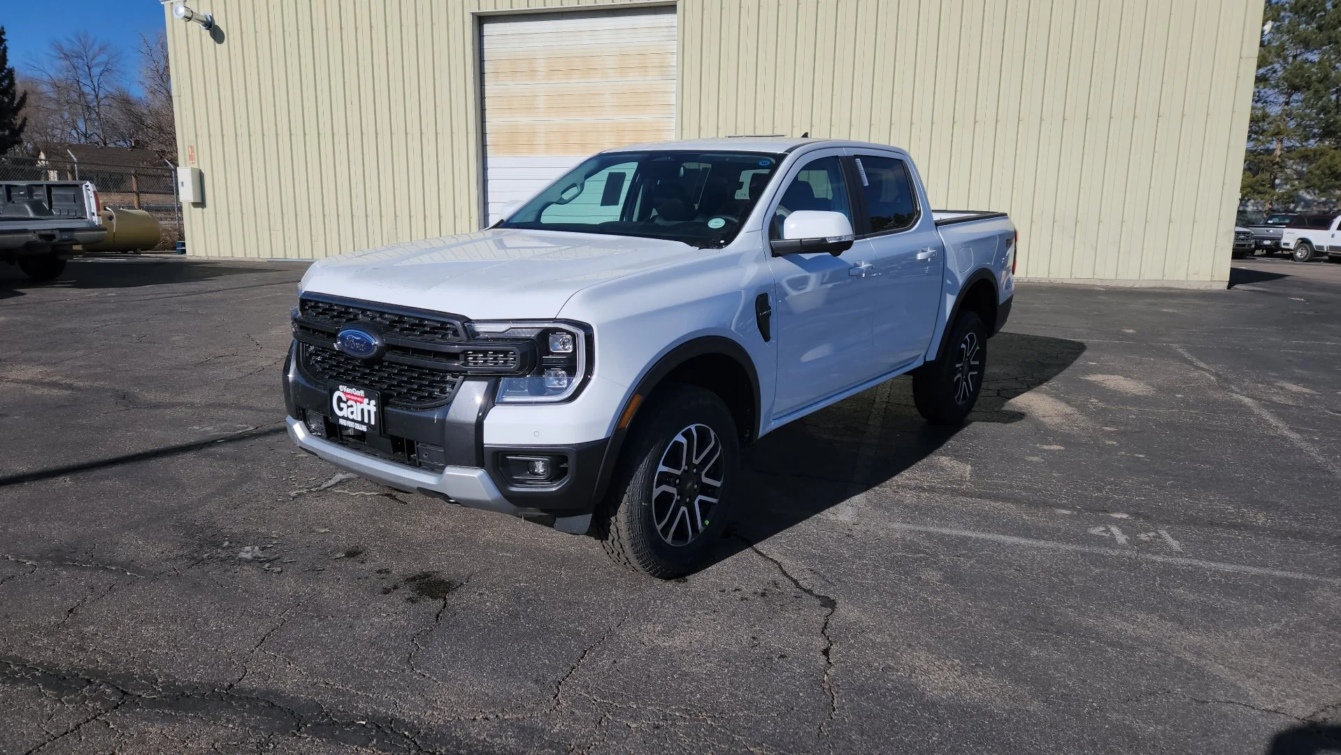 New 2025 Oxford White Ford LARIAT image 2