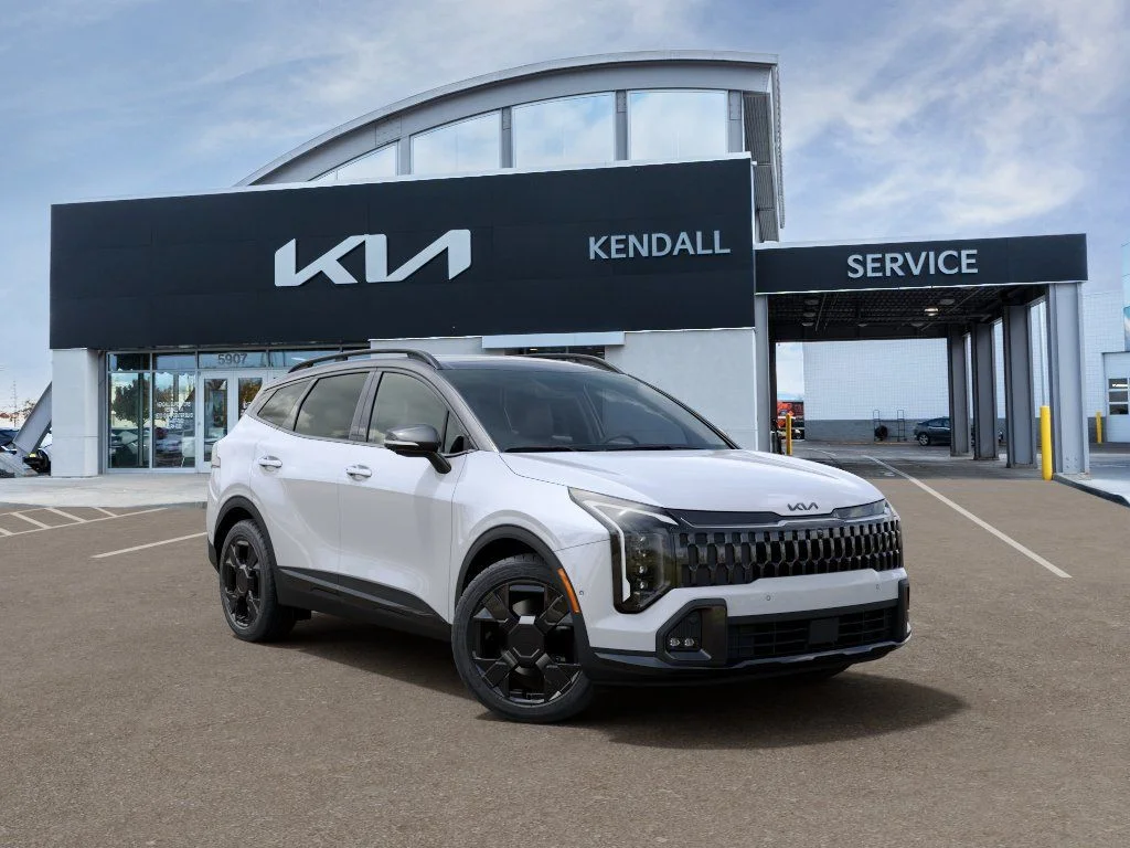 New 2026 Glacial White Pearl / Black Ro Kia X-Pro Prestige image 8
