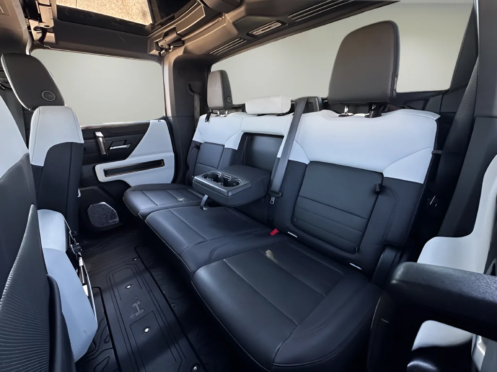Used 2025 White GMC 3X image 20