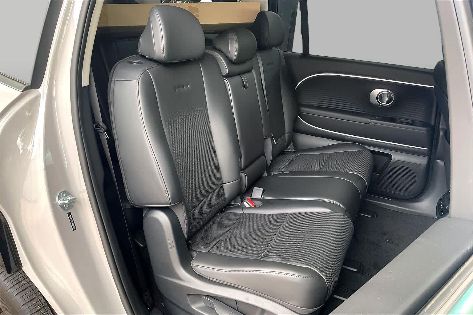 Used 2026 Cyber Gray Hyundai SEL image 19