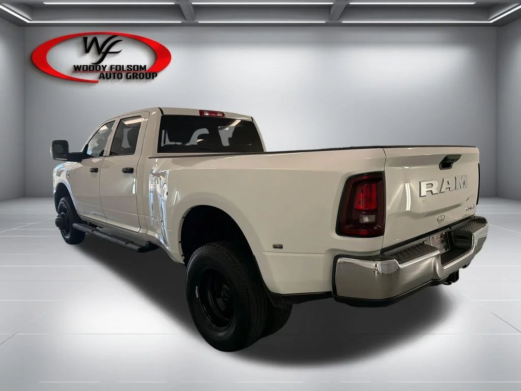 New 2027 Bright White Clear-Coat Exterior Paint RAM Tradesman image 8