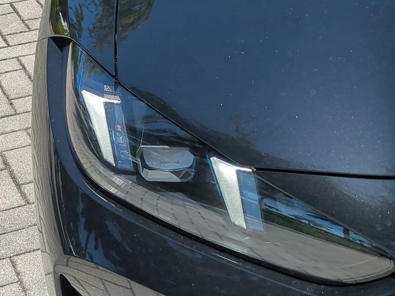 Used 2027 Black Sapphire Metallic BMW Competition image 10