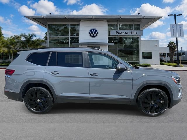 New 2026 Gray Volkswagen 2.0T SE w/Technology image 3