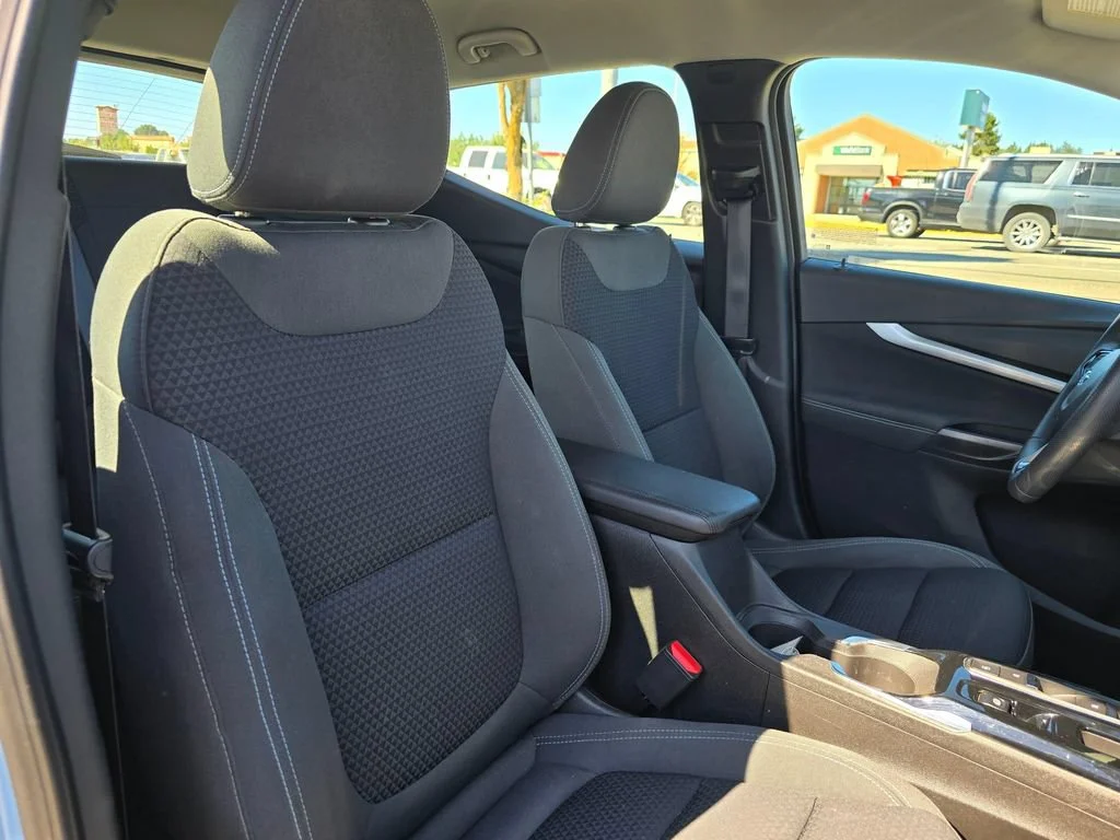 Used 2022 ICE BLUE METALLIC Chevrolet LT image 10