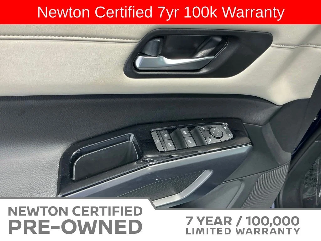 Certified Used 2023 Deep Ocean Blue Nissan SL image 41