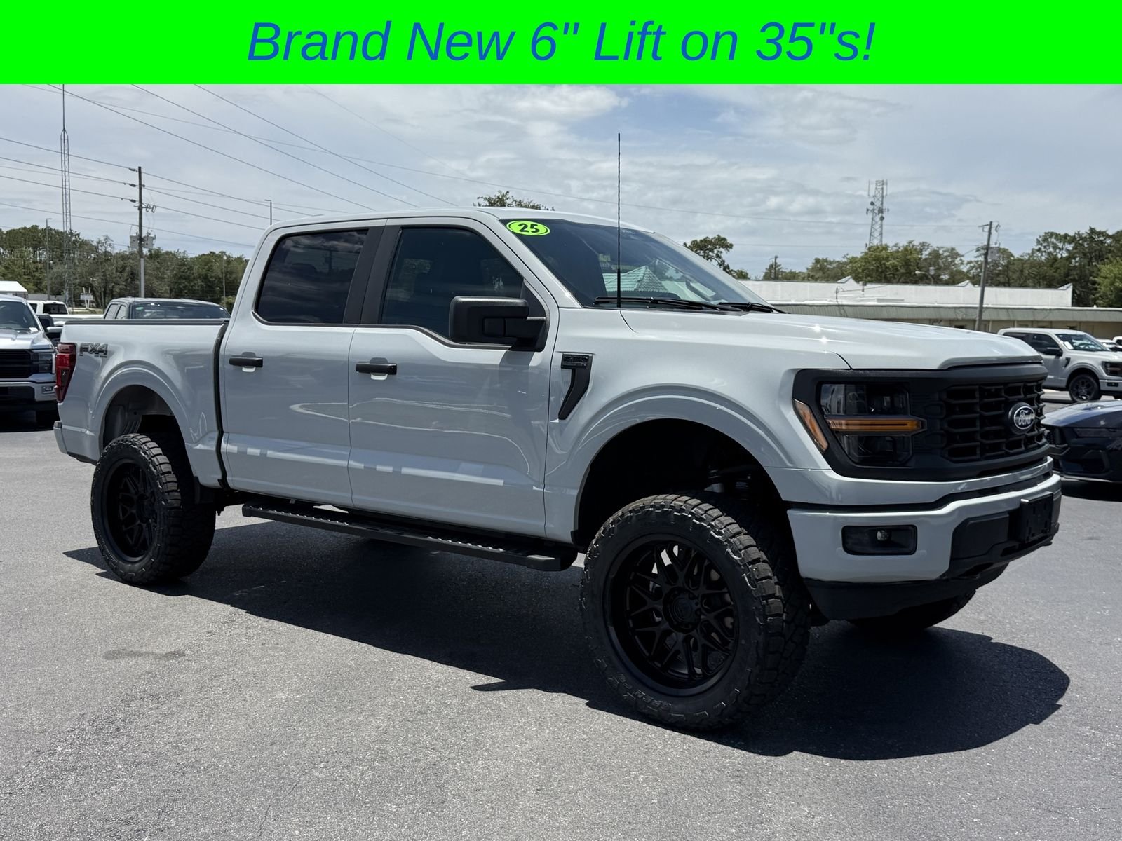 Used 2024 Avalanche Ford STX image 2