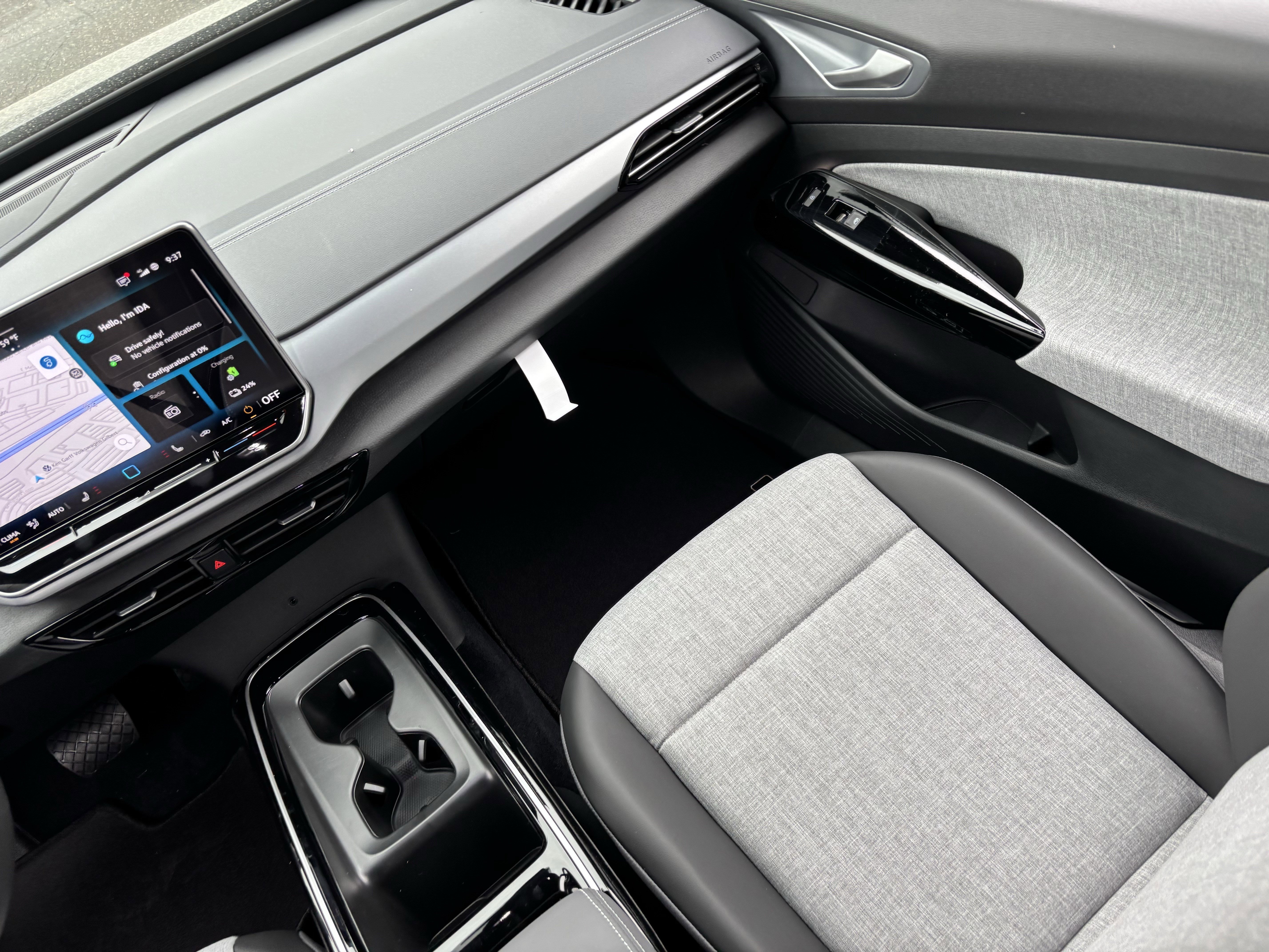 New 2026 Pure Gray Volkswagen Pro image 12