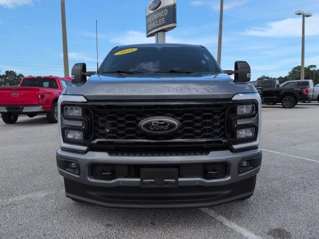 Used 2025 Gray Ford Lariat image 9