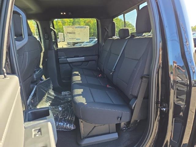 New 2026 Agate Black Metallic Ford XLT image 24