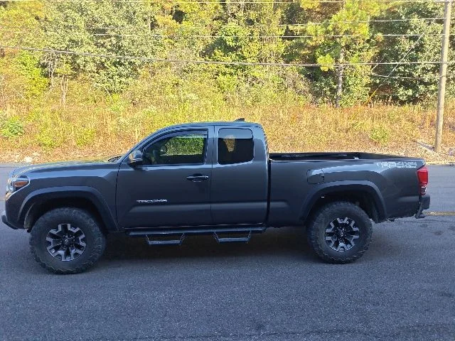 Used 2017 Gray Toyota TRD Off-Road image 5