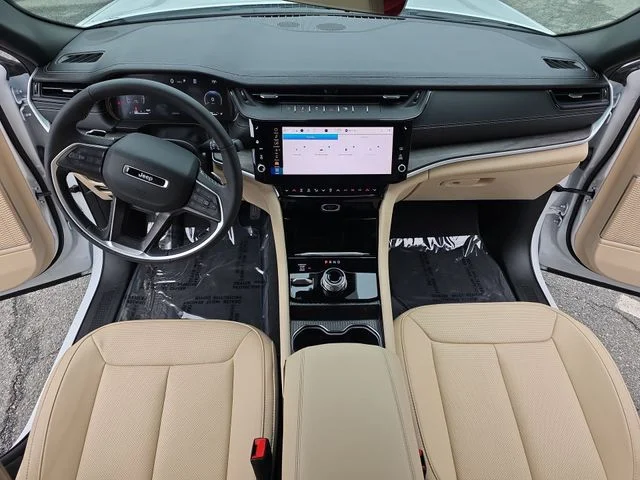 Used 2026 White Jeep Limited image 10