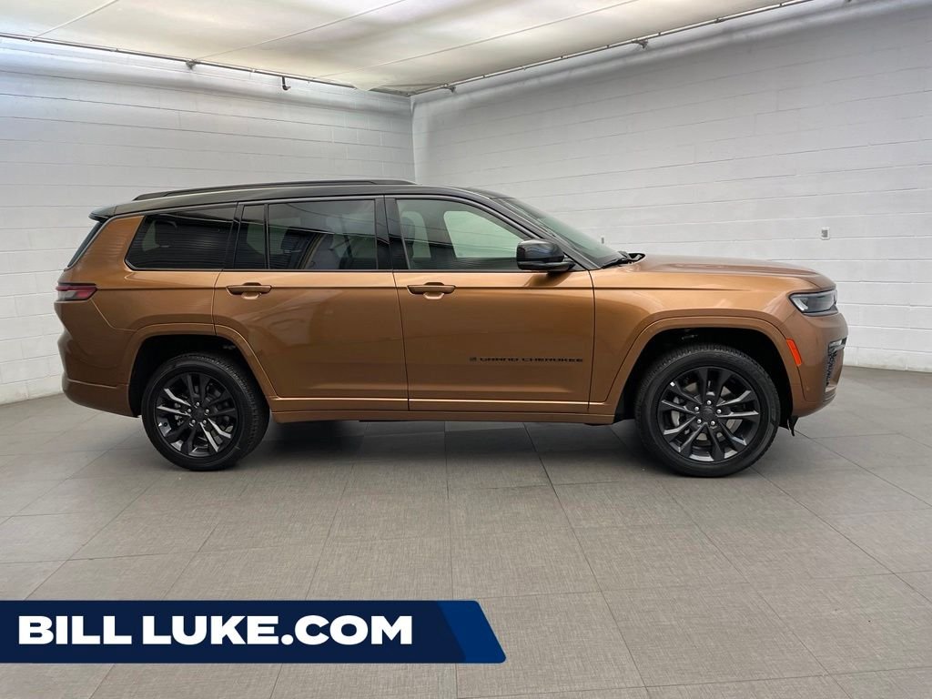 New 2026 Copper Shino Metallic Clear-Coat Exterior Paint Jeep Limited Reserve image 1