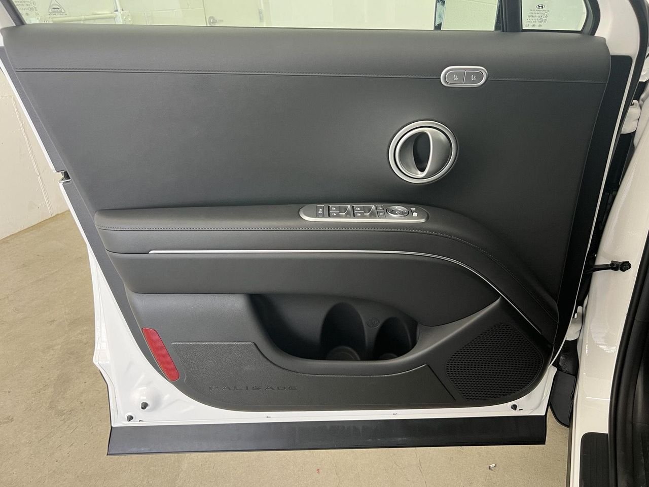 New 2027 Creamy White Pearl Hyundai SEL Premium 8P image 11
