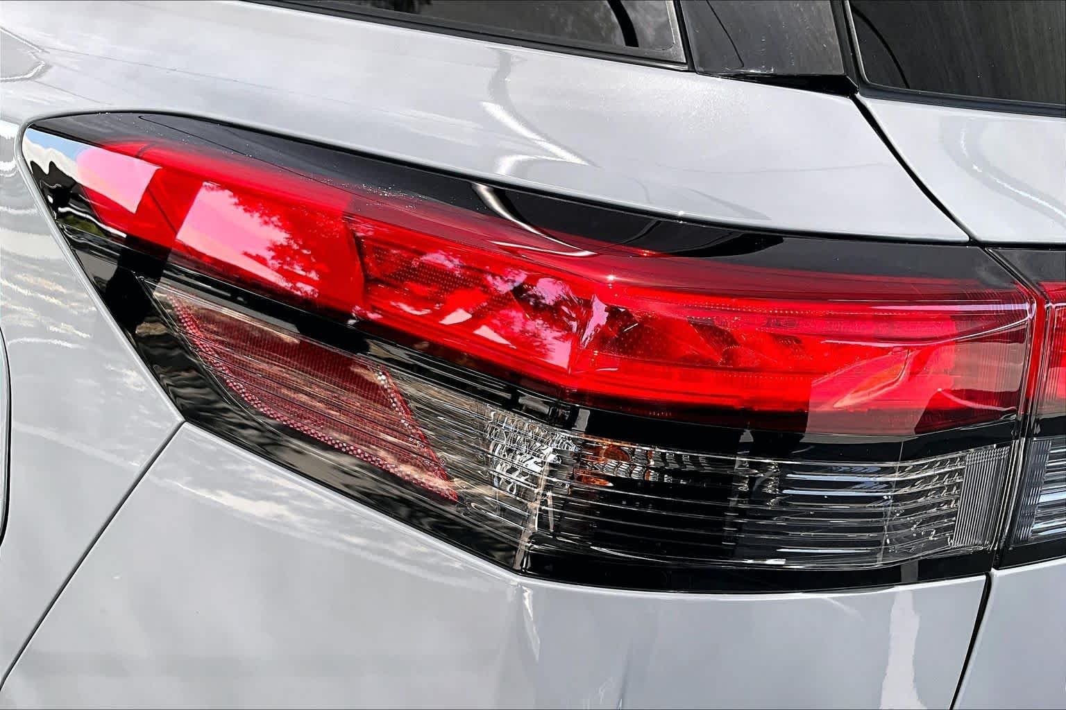 New 2026 Boulder Gray Pearl Nissan Platinum image 14