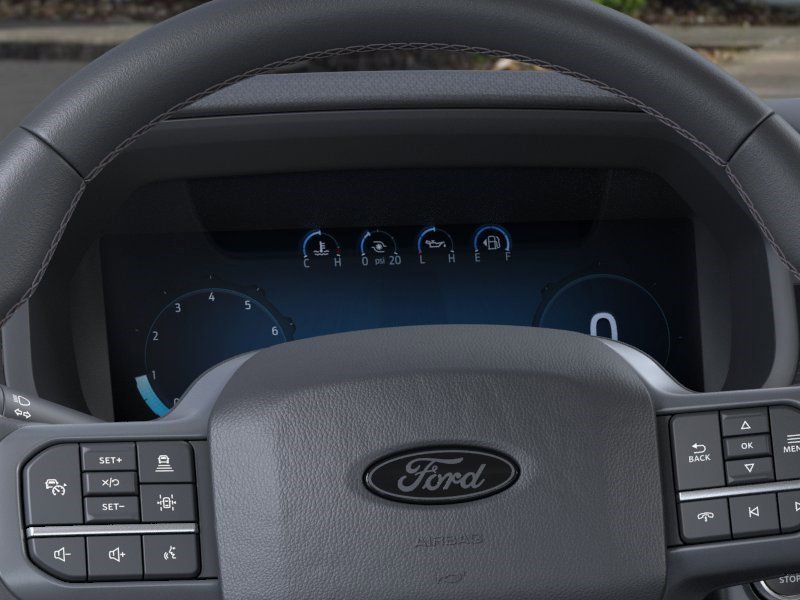 New 2026 Oxford White Ford XLT image 13