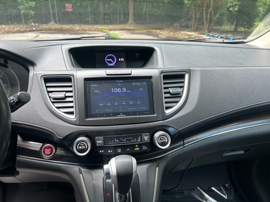 Used 2015  Honda Touring image 17