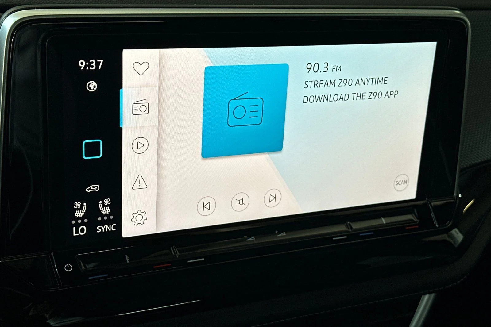 New 2026 Black Volkswagen 2.0T SEL Premium R-Line image 17
