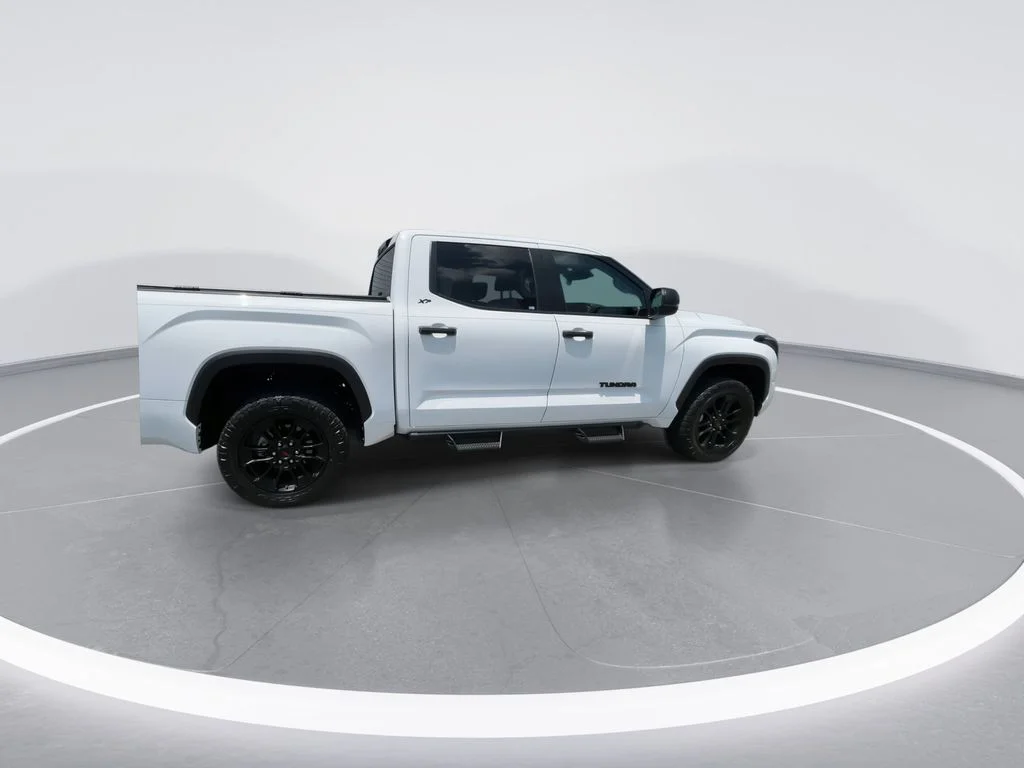 Used 2024 White Toyota SR5 image 9