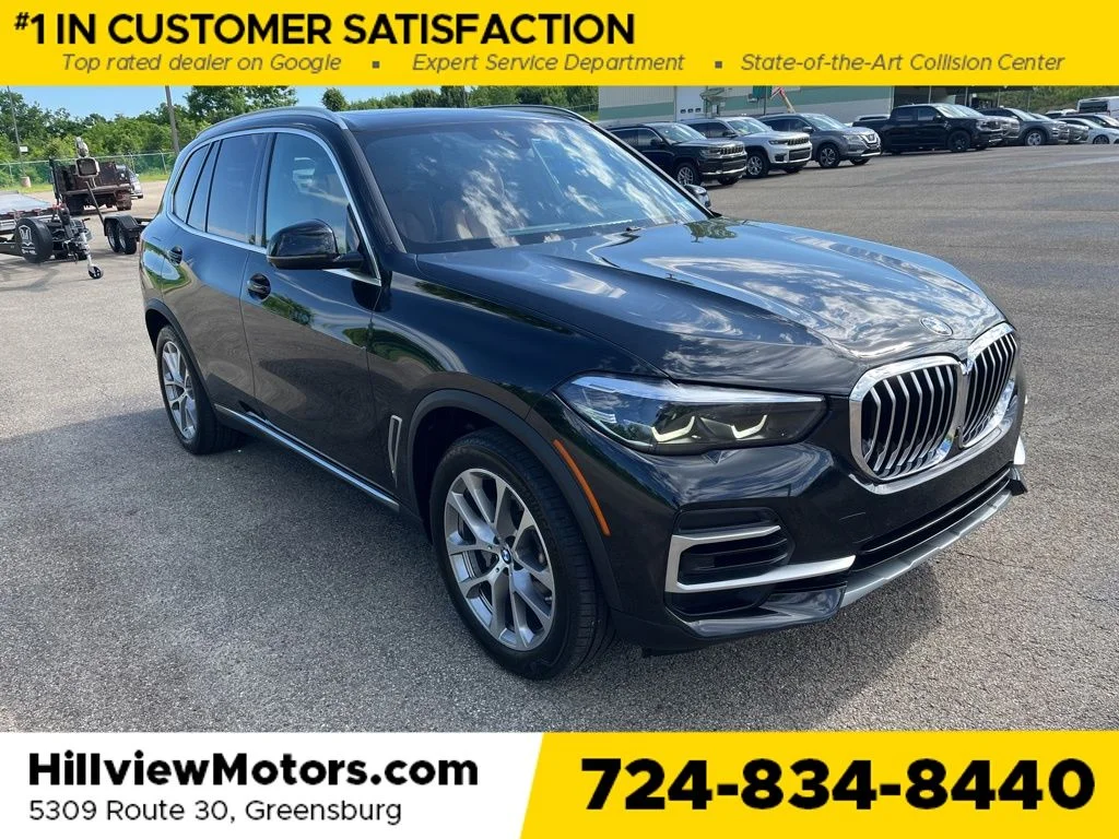 Certified Used 2022 Black Sapphire Metallic BMW xDrive40i image 8