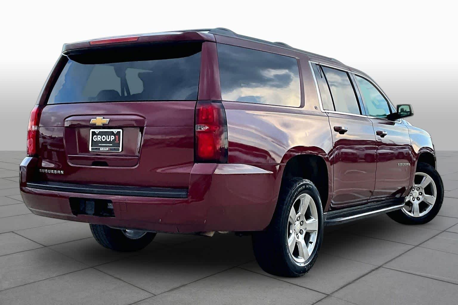 Used 2016 Siren Red Tintcoat Chevrolet LT image 11