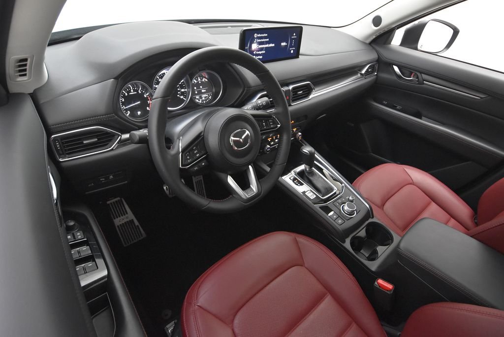 Certified Used 2024 Gray Metallic Mazda 2.5 S Carbon Edition image 30