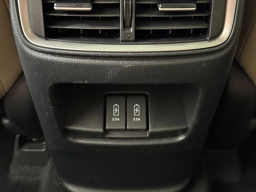 Certified Used 2022 White Honda Touring image 14