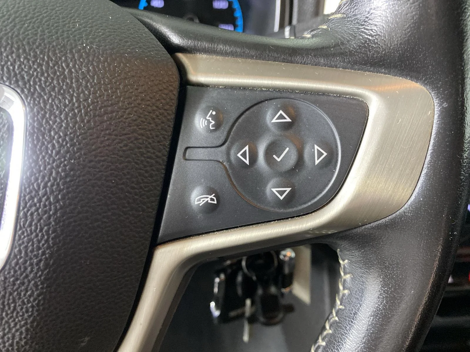 Used 2019 Onyx Black GMC 4WD Denali image 16
