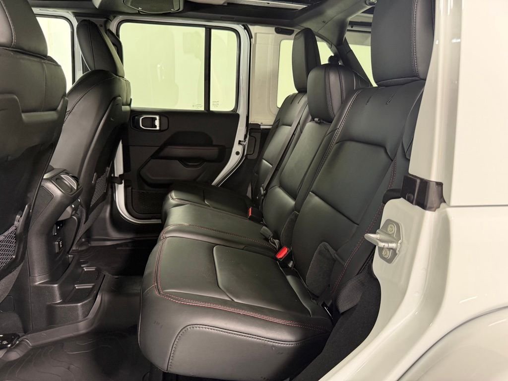 New 2026 Bright White Clearcoat Jeep Rubicon X image 22