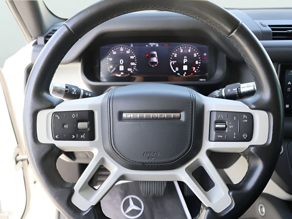 Used 2020 Fuji White Land Rover HSE image 29