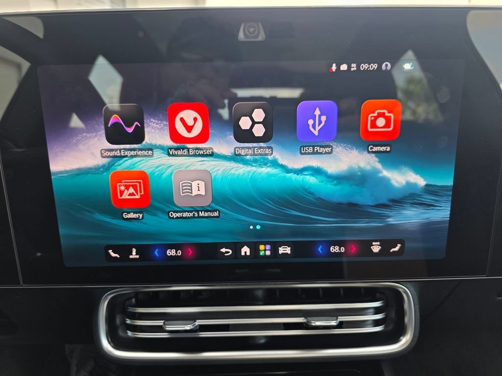 New 2027 Polar White Mercedes-Benz CLA 250+ image 61