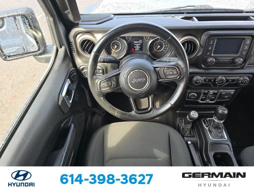 Used 2020 Silver Jeep Sport image 17