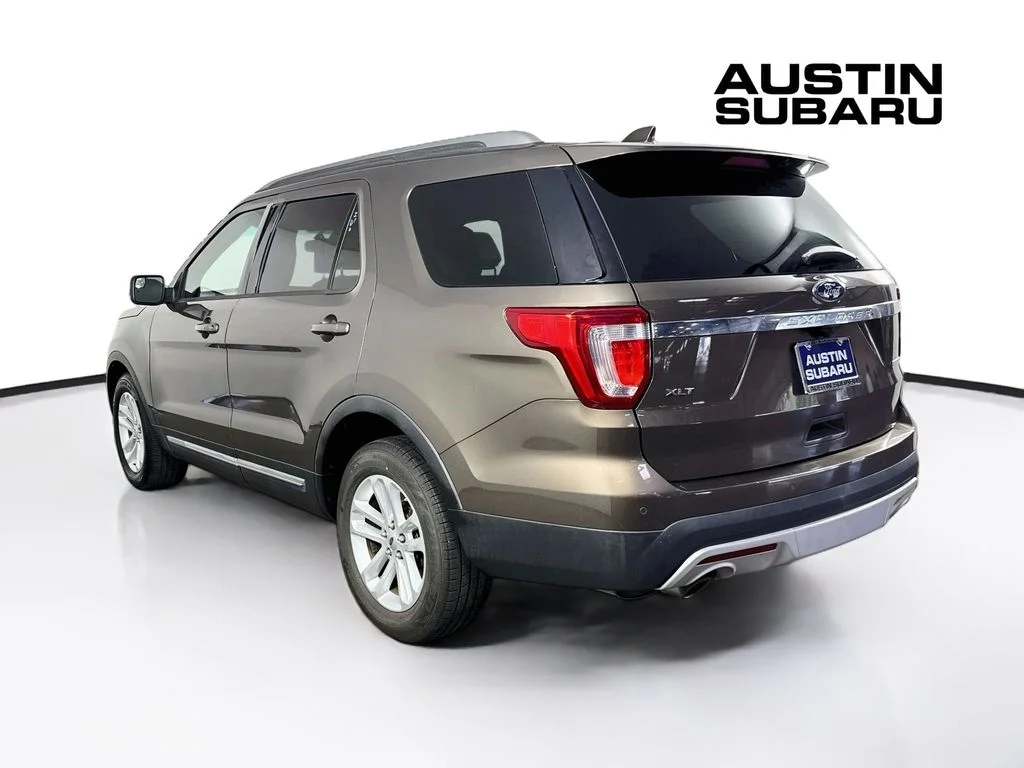 Used 2016 Brown Ford XLT image 5