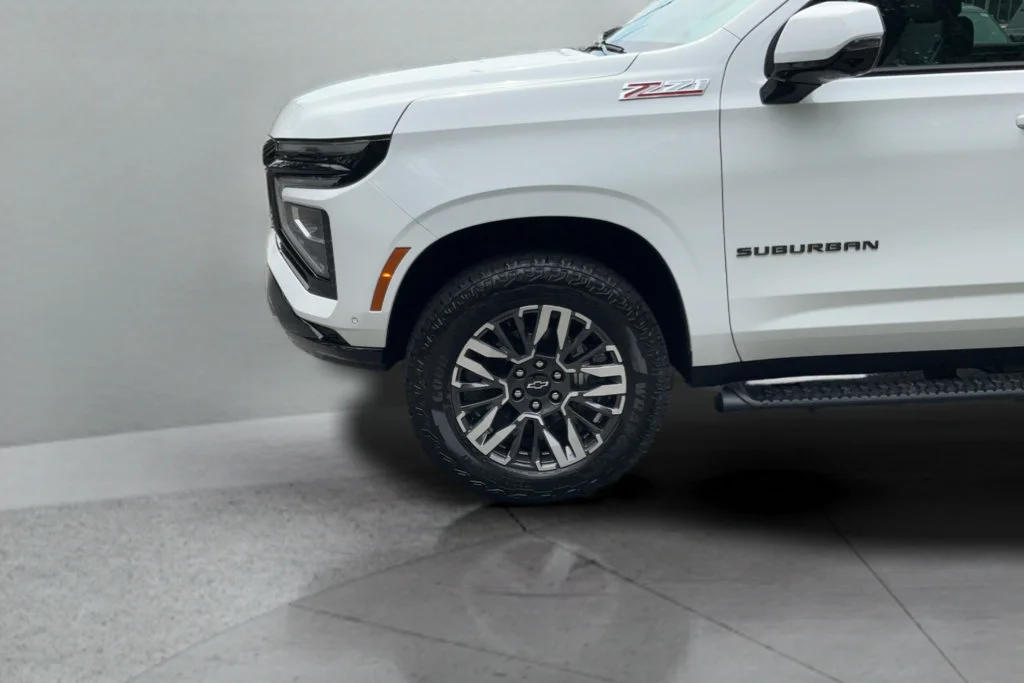 2026 Chevrolet Suburban Z71 - Photo 22