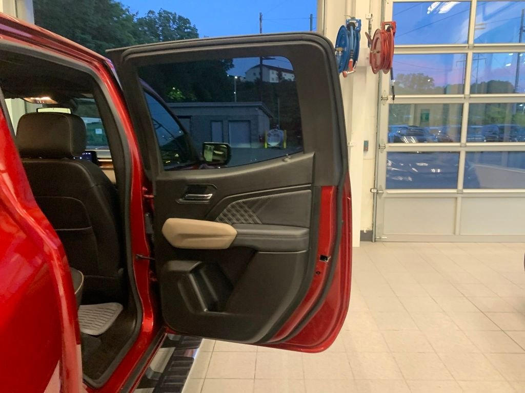 2025 GMC Canyon Denali - Photo 20