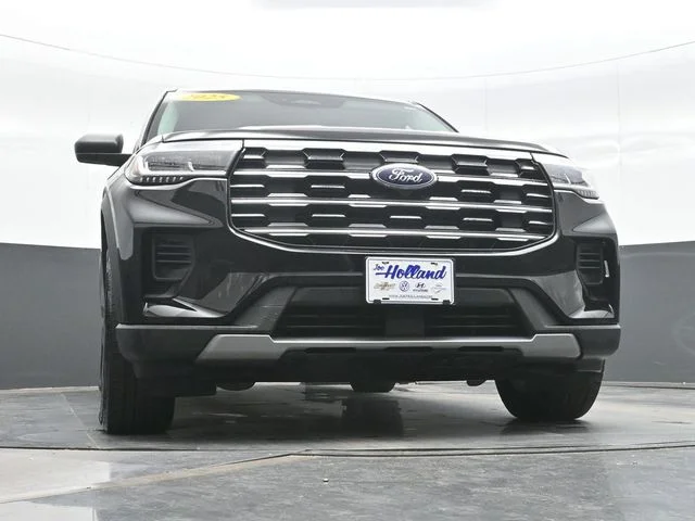 Used 2025 Black Ford Active image 22