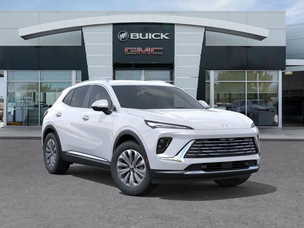 New 2026 Summit White Buick Preferred image 7