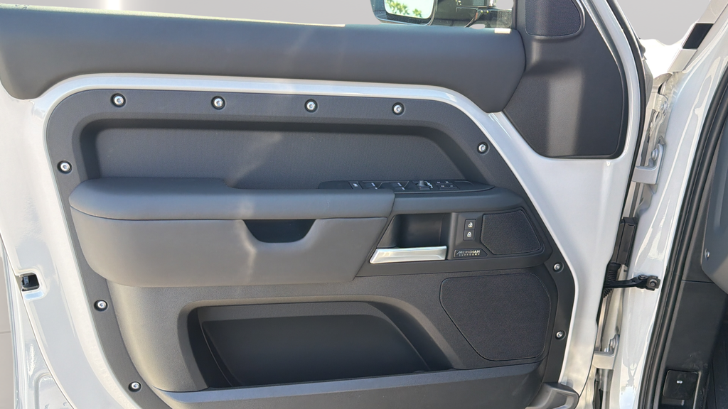 New 2026 Borasco Grey Land Rover X-Dynamic SE image 20