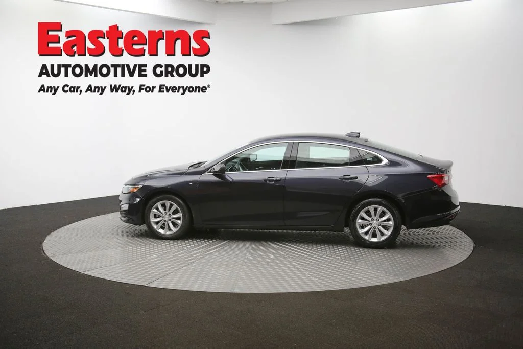 Used 2023 Gray Chevrolet LT image 59