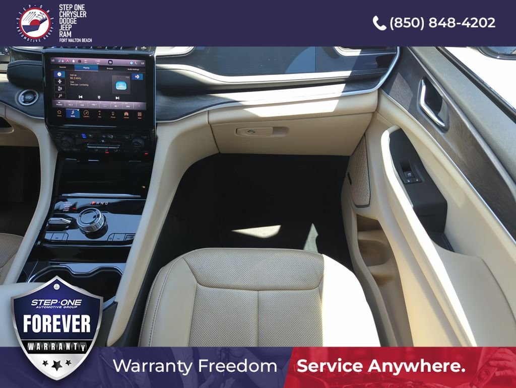 Used 2022 Black Jeep 4xe image 15