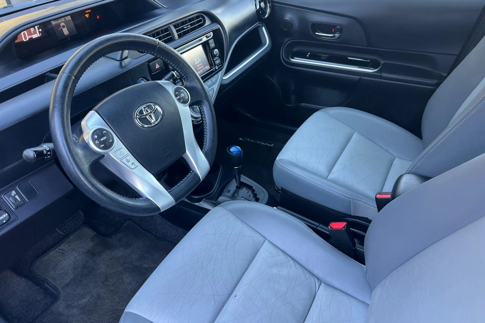 Used 2016 Classic Silver Metallic Toyota Four image 9
