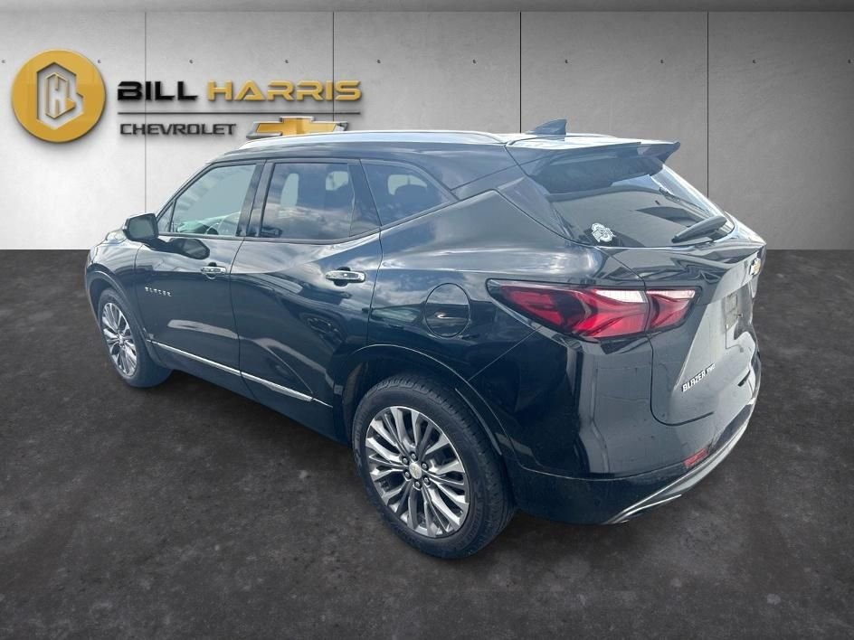 Used 2020 Black Chevrolet Premier image 6